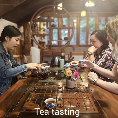 Yangshuo River Lodge Hotel-Free Pick Up From Yangshuo Area Over Three Nights 외부 사진