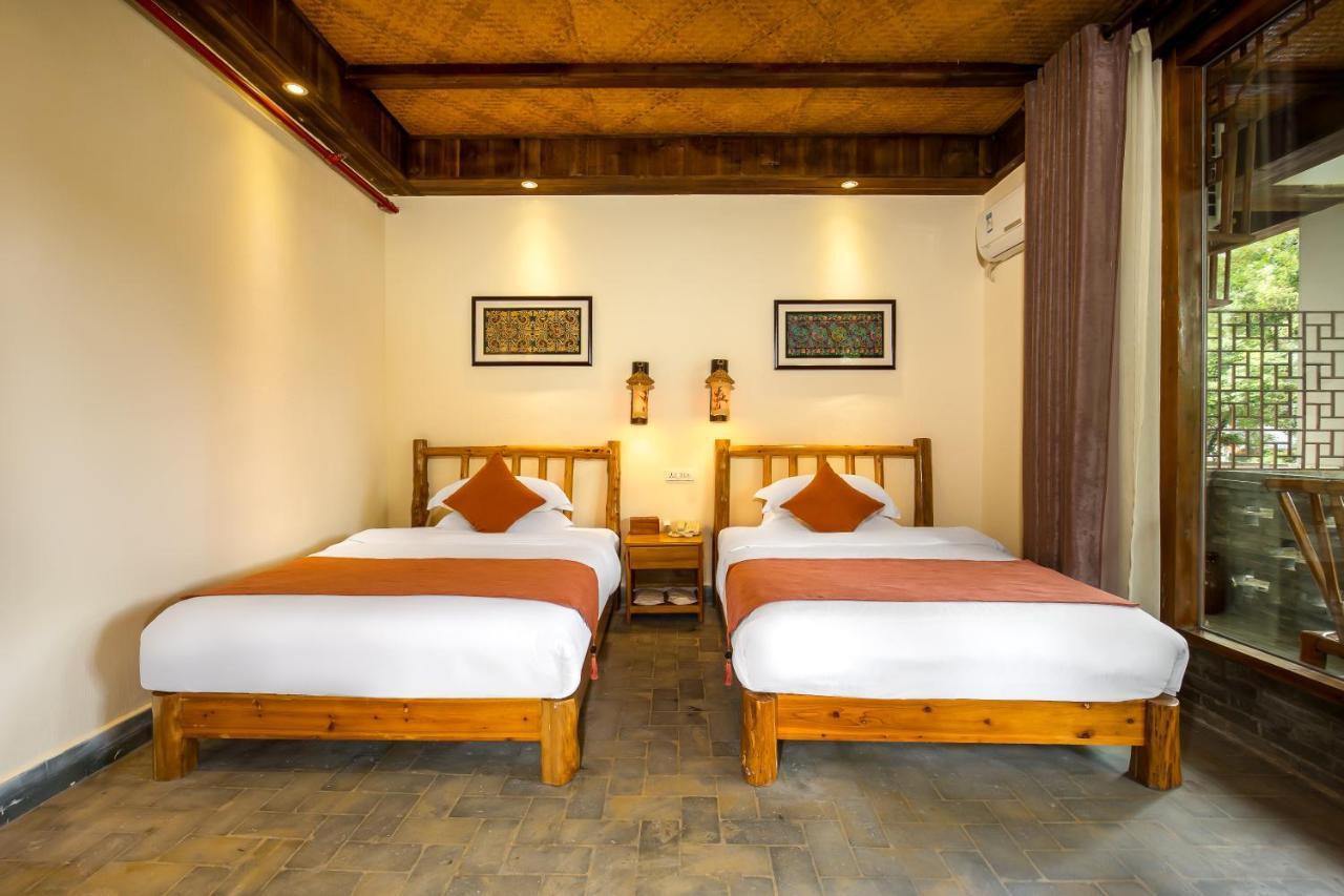 Yangshuo River Lodge Hotel-Free Pick Up From Yangshuo Area Over Three Nights 외부 사진
