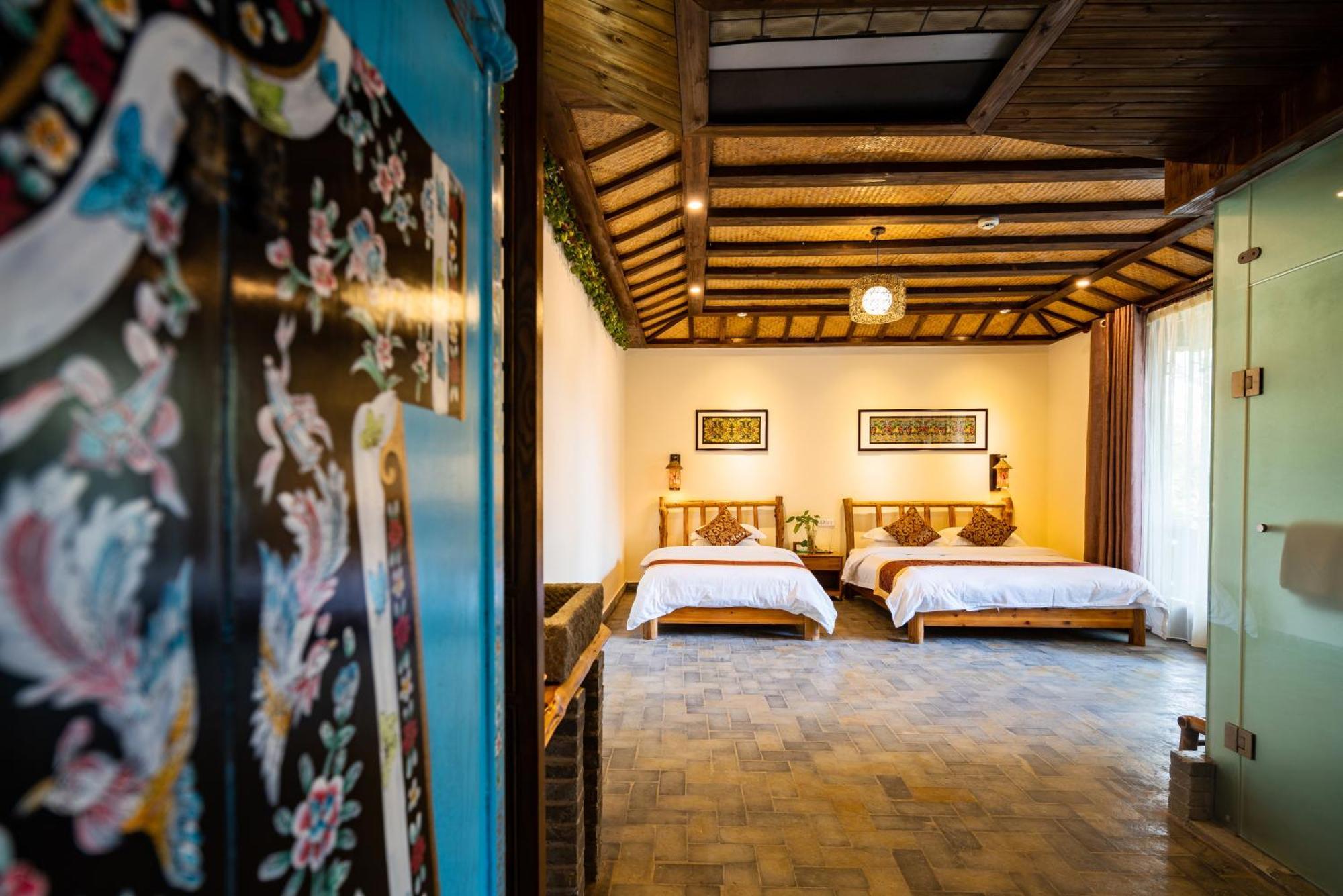 Yangshuo River Lodge Hotel-Free Pick Up From Yangshuo Area Over Three Nights 외부 사진